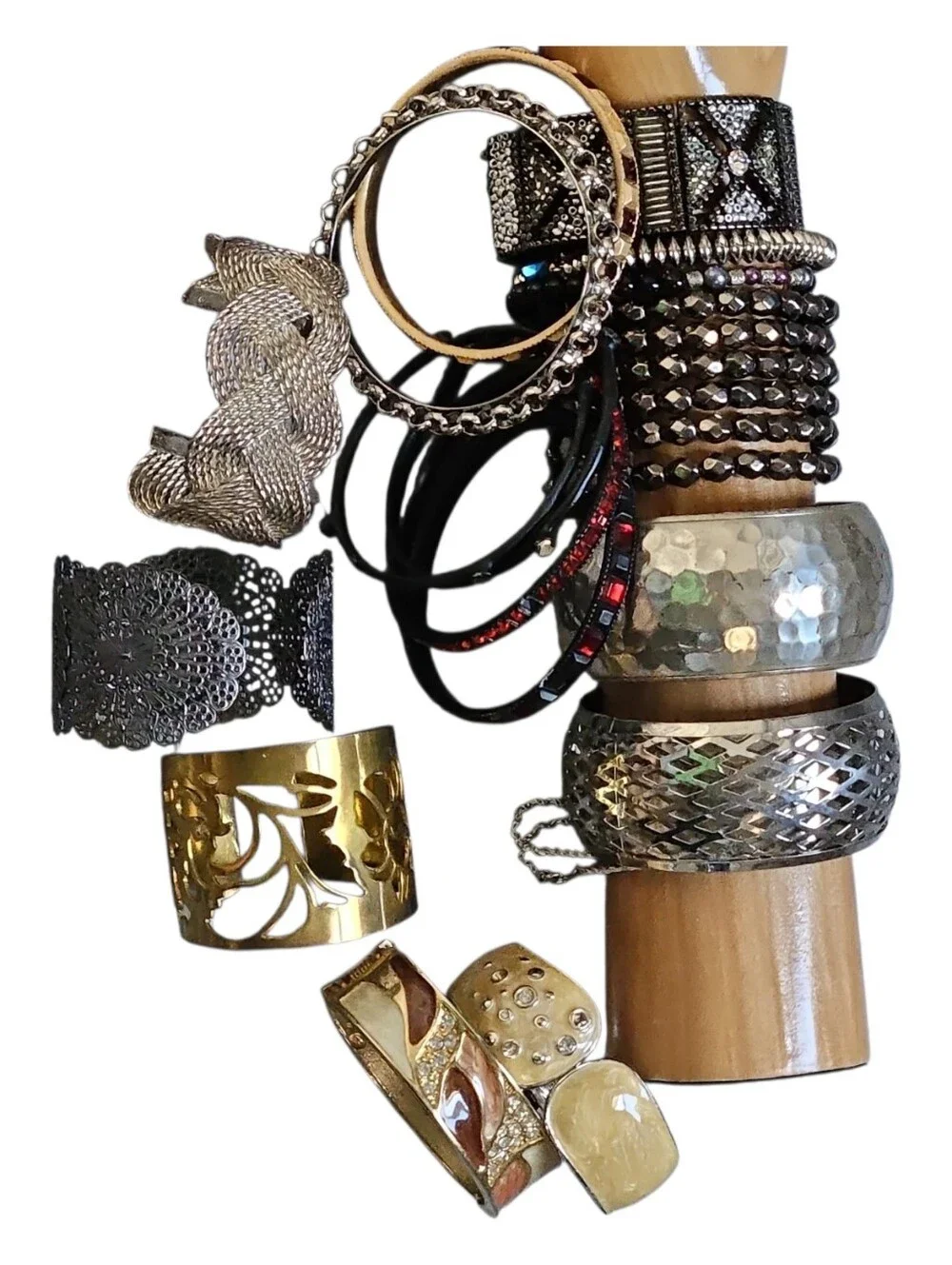 N/A costume jewelry